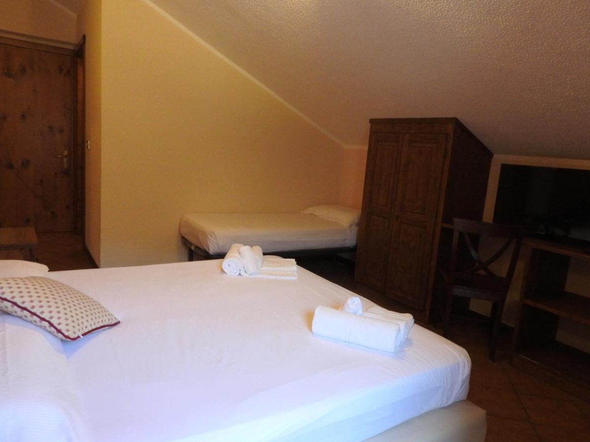 ססטריארה Hotel Sciatori מראה חיצוני תמונה
